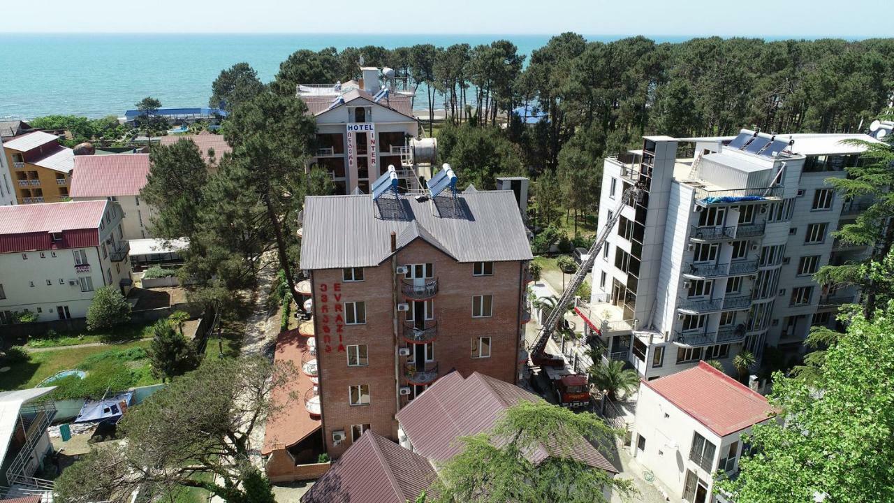 Hotel Evrazia Ureki Exterior photo